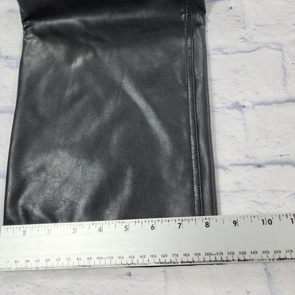 Abercrombie Fitch WOMENS 25 Ultra High Rise 90s Relaxed Jeans Faux Leather Pants - Picture 3 of 12